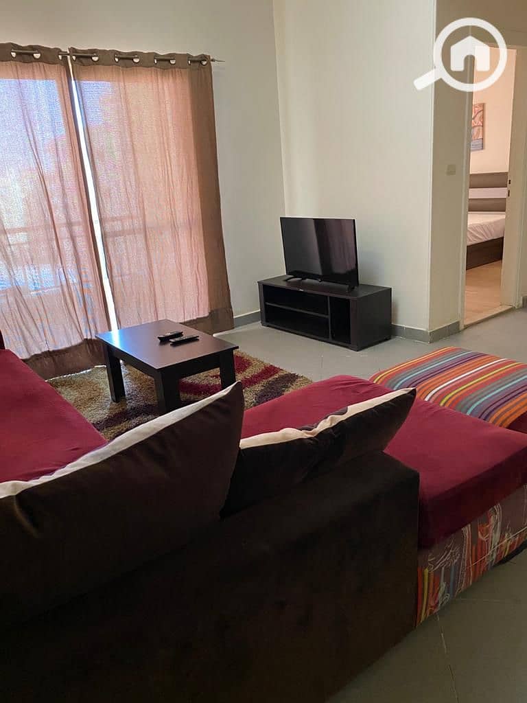 Excellent studio for rent, furnished with a view of the swimming pool - Więcej