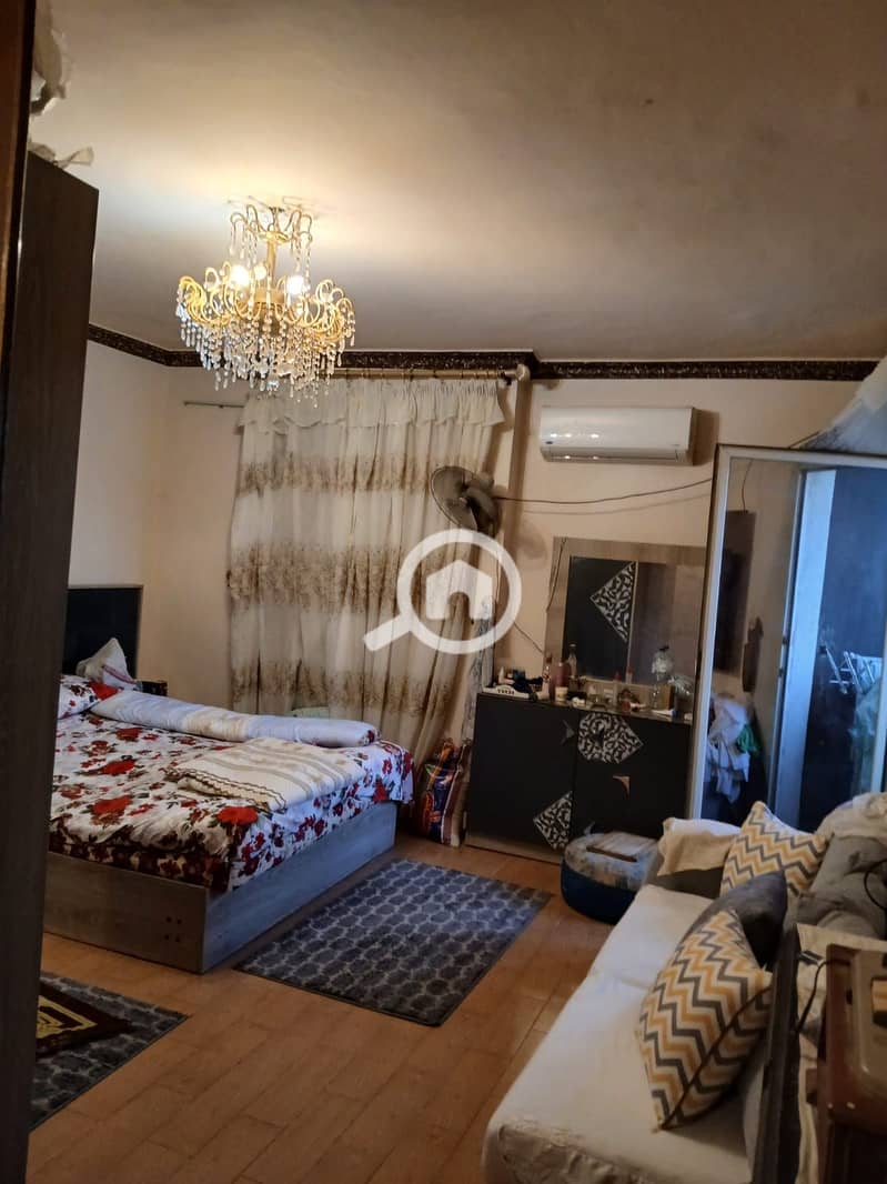 Opportunity for sale in Dar Misr El Shorouk, 130 sqm, first upper floor, first phase, great location and building, in front of the main gate, special - Więcej