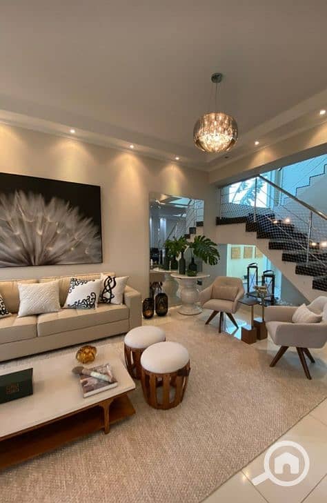 Villa at apartment price after 50% discount for sale in Mostakbal City directly next to Madinaty New Cairo, minutes from Rehab and Suez Road - Aanzicht 2