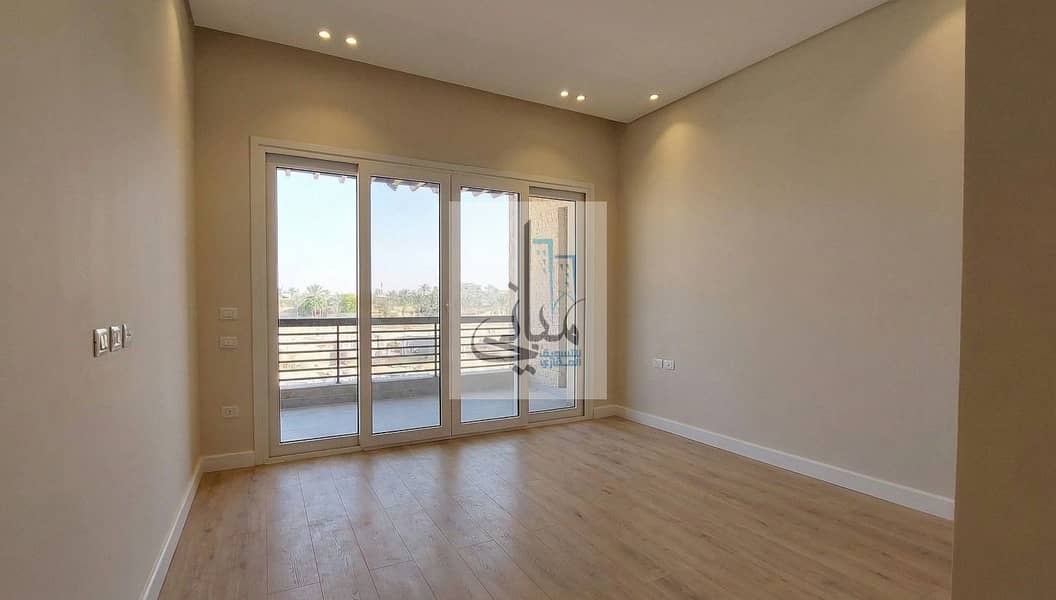 Town House for rent in Kings Range, New Giza, 6th of October; 305 sqm, including A/C units and kitchen - Widok 4