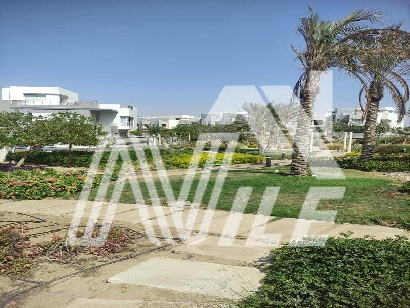 Townhouse 210m For Sale At Hyde park New Cairo Prime Location View Landscape Special Price - Vista 5
