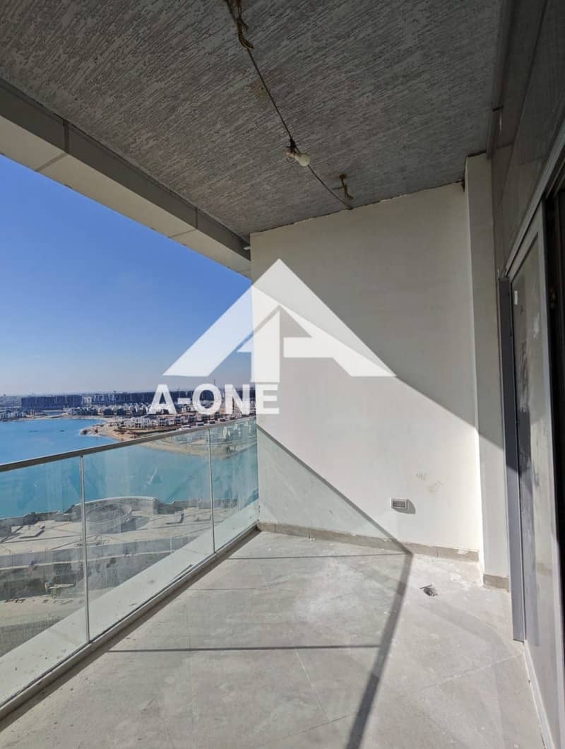 Apartment for sale with a lagoon view at the best price in The Gate New Alamein - Bild 4