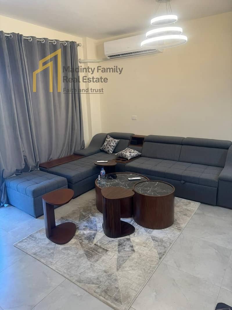 2 420674d6-ec19-40e8-8fd5-e9aaf6f4a6df. jpg