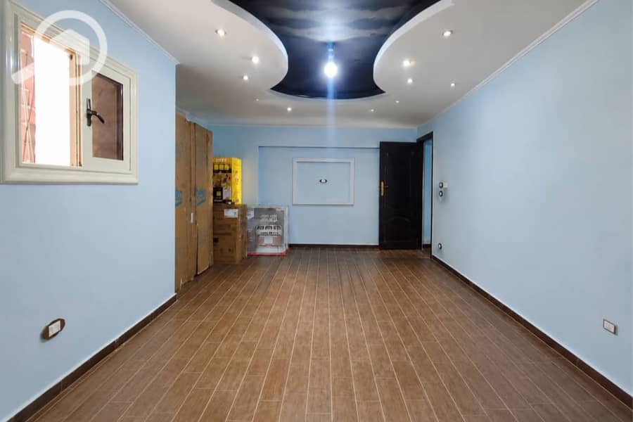 Apartment for sale in Sporting (steps from the tram) 120 meters - Widok 4