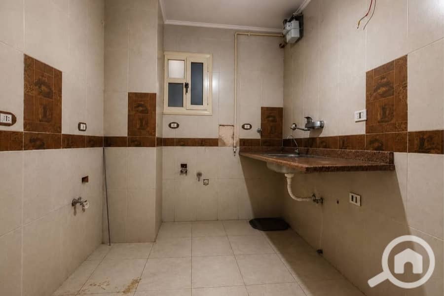 Apartment for sale in Sporting (steps from the tram) 120 meters - Widok 6