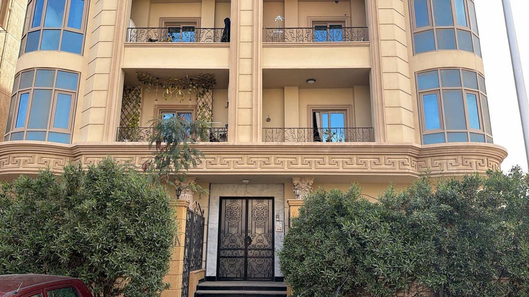 للبيع شقة مميزة – البنفسج 9 عمارات – التجمع الأول للبيع شقة مميزة – البنفسج 9 عمارات – التجمع الأول