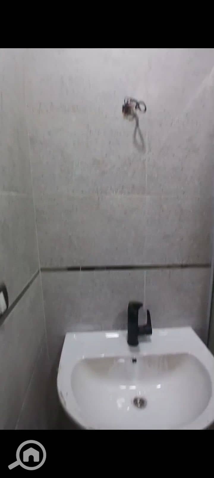 29 1000383552. jpg