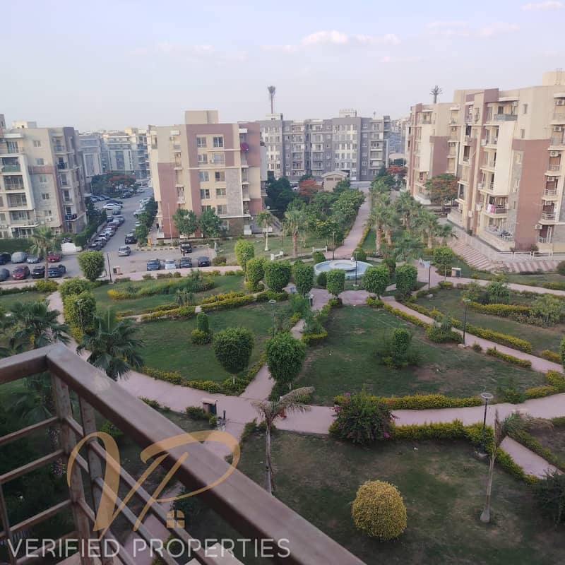 Apartment for sale in Dar Misr Al-Qarnfal 140m - Vista 4
