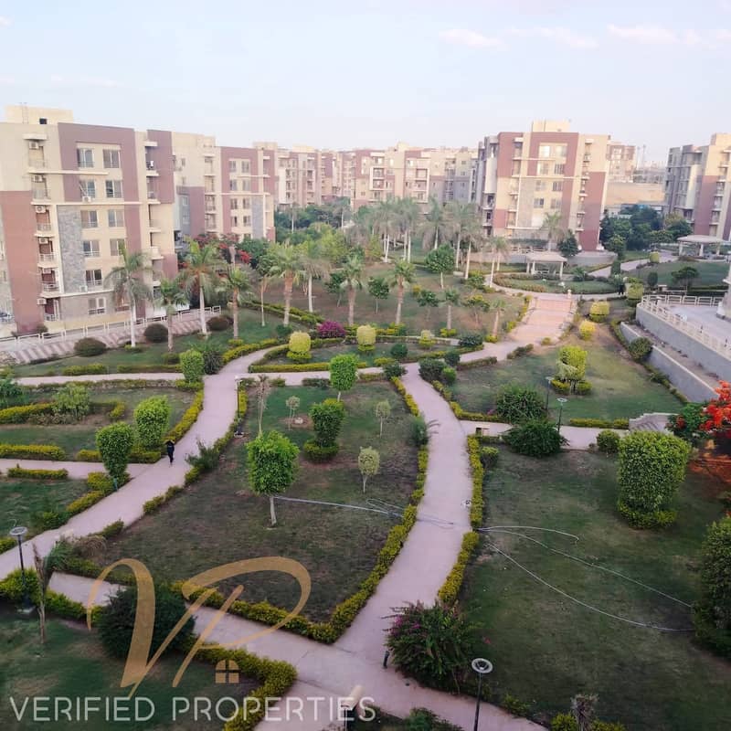 Apartment for sale in Dar Misr Al-Qarnfal 140m - Vista 5