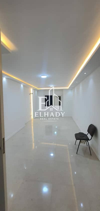 مکتب للايجار في زهراء المعادى، القاهرة - 22b222f8-65a7-4dc7-839e-0400b74564e4. jpg مکتب للايجار في زهراء المعادى، القاهرة - 22b222f8-65a7-4dc7-839e-0400b74564e4. jpg