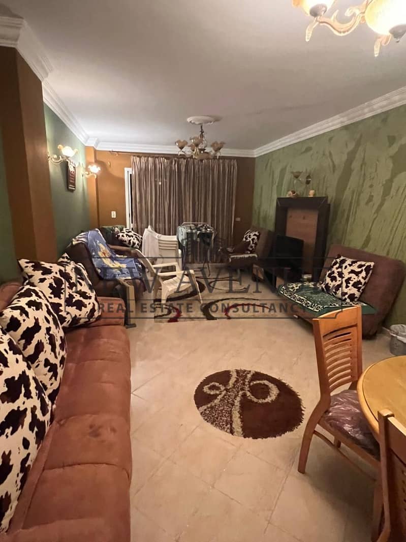 Chalet for Sale with Sea View Fully Finished & Fully Finished with AC'S in Marina Gardens North Coast - Meer