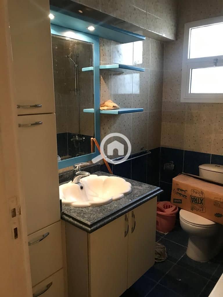 Apartment for sale in a compound in Hadayek El Mohandeseen - Widok 4