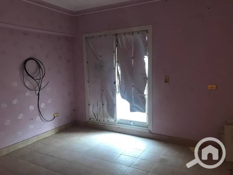Apartment for sale in a compound in Hadayek El Mohandeseen - Więcej