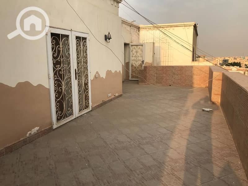Apartment for sale in a compound in Hadayek El Mohandeseen - Widok 2