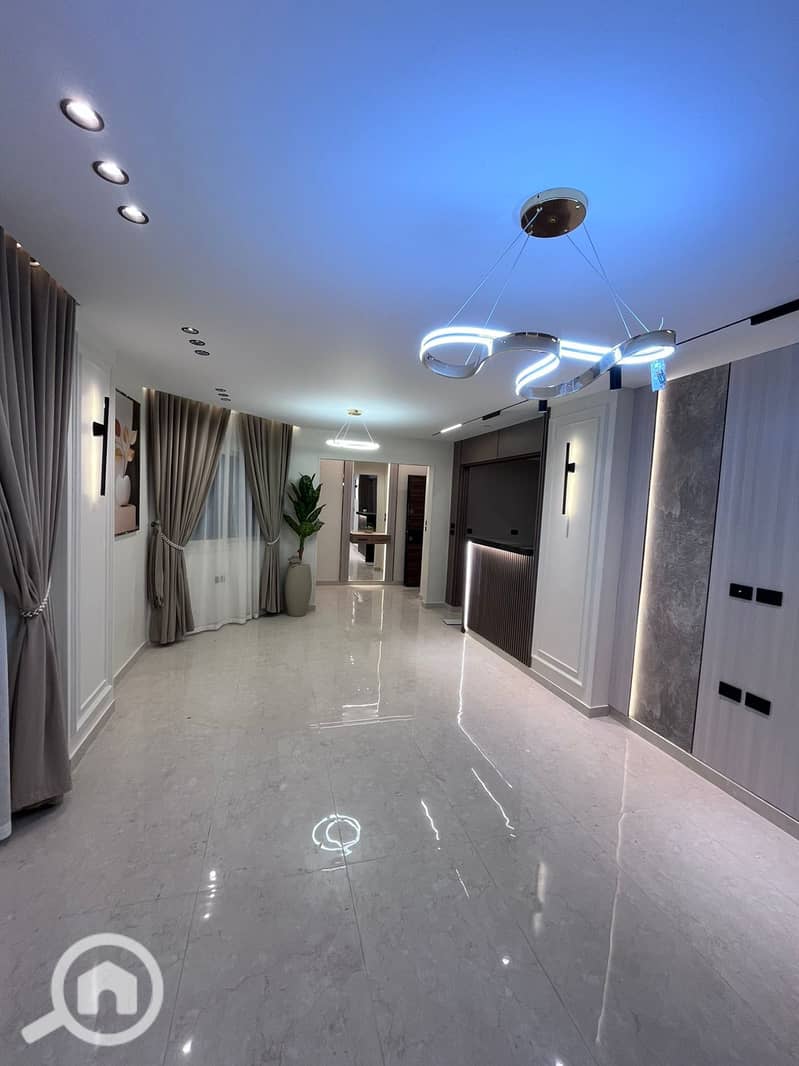 150m ultra super lux apartment, brand new, never lived in, at Safwa Al-Andalus compound – pohled 3