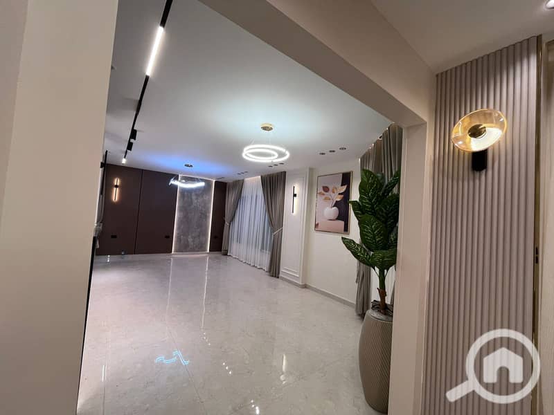 150m ultra super lux apartment, brand new, never lived in, at Safwa Al-Andalus compound – pohled 4