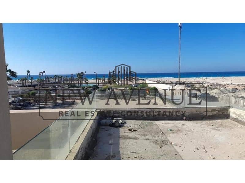 Best price for fully finished chalet golf and pool view prime location with installments for sale in Hacienda Bay - North coast - Aanzicht 4