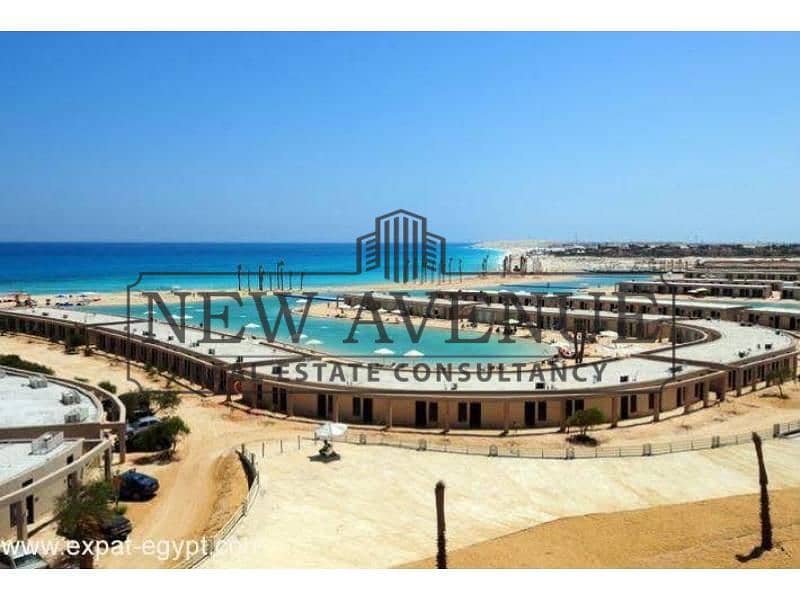 Best price for fully finished chalet golf and pool view prime location with installments for sale in Hacienda Bay - North coast - Aanzicht 5
