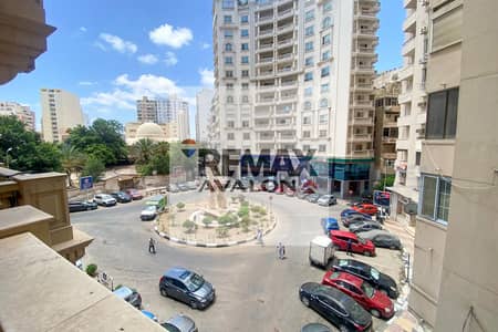فلیٹ 4 غرف نوم للبيع في كفر عبدو، الإسكندرية - 1. jpg فلیٹ 4 غرف نوم للبيع في كفر عبدو، الإسكندرية - 1. jpg