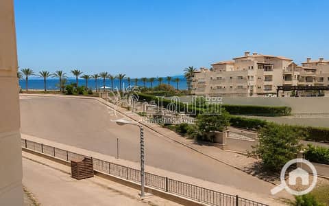 3 Bedroom Twin House for Sale in Ain Sukhna, Suez - فيلا-للبيع-منتجع-نيو-فينيسيا-العين-السخنة . jpg 3 Bedroom Twin House for Sale in Ain Sukhna, Suez - فيلا-للبيع-منتجع-نيو-فينيسيا-العين-السخنة . jpg