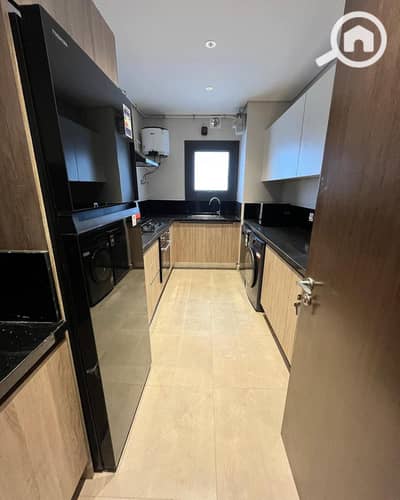 3 Bedroom Flat for Sale in Sheikh Zayed, Giza - 493318642_1108513431294229_4855301966748247680_n. jpg