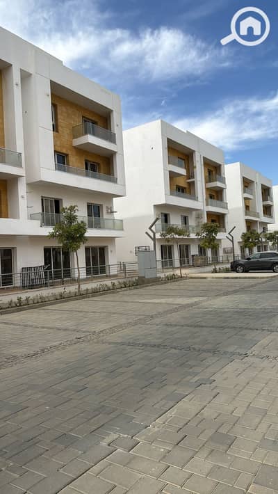 3 Bedroom iVilla for Sale in 6th of October, Giza - 18bd3c68-fea7-42d3-92d5-2688ff0f2e18. jpg