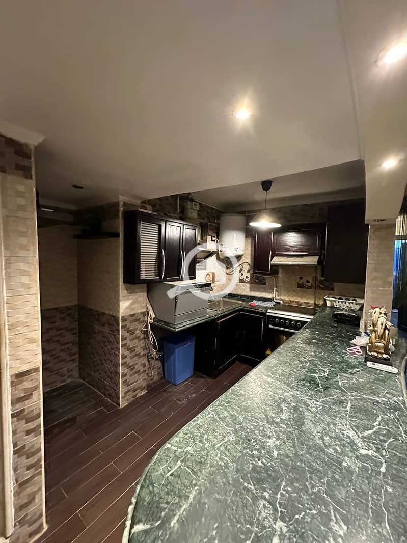 For rent, a vacant residential apartment in Tabarak Compound, Maadi, 120m, with excellent finishing, including kitchen and air conditioning. - Widok 4
