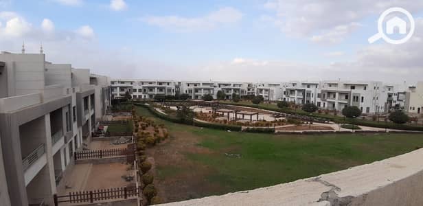 توين هاوس 4 غرف نوم للبيع في مدينة الشروق، القاهرة - 6ce2e114-a014-4555-b4c1-03a37d684dad. jpg توين هاوس 4 غرف نوم للبيع في مدينة الشروق، القاهرة - 6ce2e114-a014-4555-b4c1-03a37d684dad. jpg