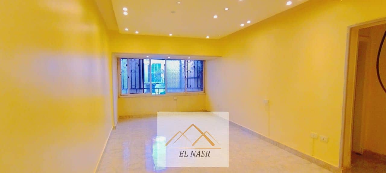 Residential/Administrative apartment for rent in Nasr City on Mustafa Al-Nahhas Street, 8th District, Nasr City near Al-Manhal School - Bild 2