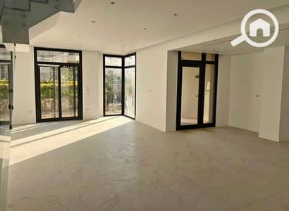 3 Bedroom Villa for Sale in Sheikh Zayed, Giza - IMG_2592. jpeg 3 Bedroom Villa for Sale in Sheikh Zayed, Giza - IMG_2592. jpeg