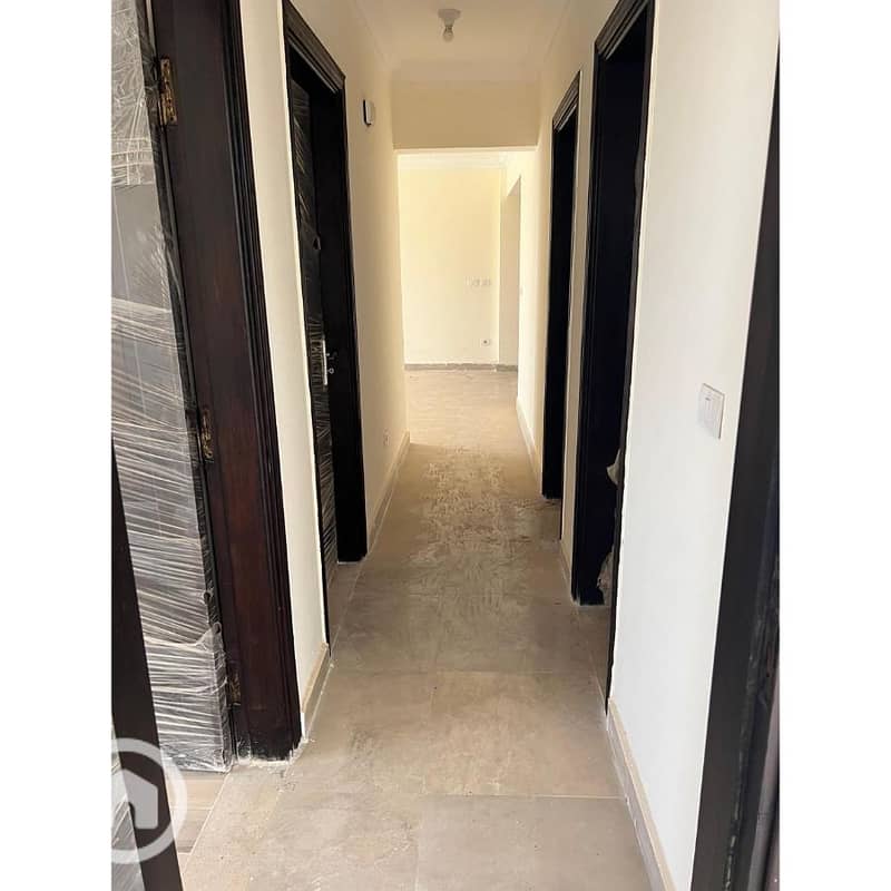 Resale APT with special price for sale , fully finished & RTM , in compound Bliss Gate - Bilde 3
