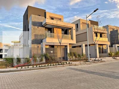 4 Bedroom Villa for Sale in New Cairo, Cairo - 717066829_2506656939777364_3028612798288844501_n. jpg