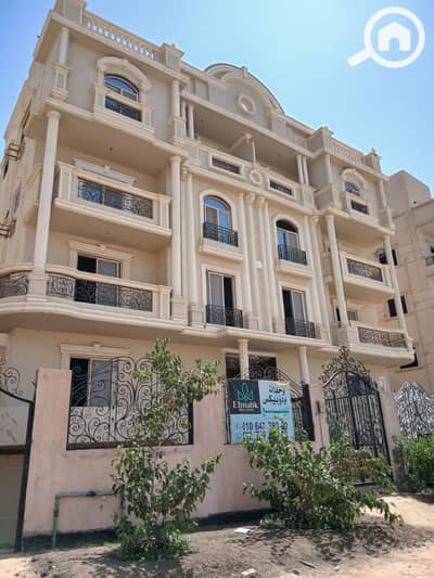 3 Bedroom Flat for Sale in 6th of October, Giza - 1000000593. jpg