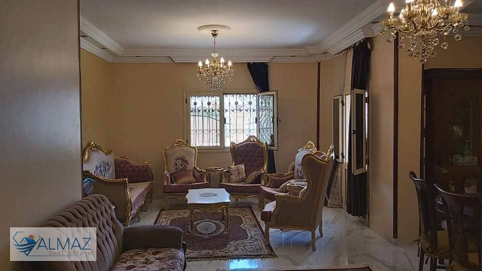 A fully furnished, high-end apartment available for immediate occupancy in Neighborhood 11, in the heart of the First Settlement. It boasts a prime, s - Altro