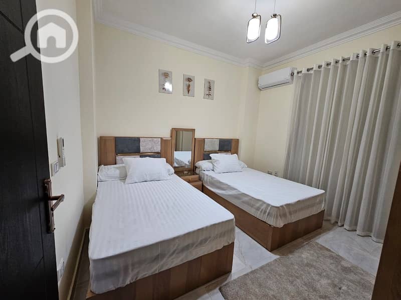 The Investors Advisors Compound is located in a prime area near main roads, services, and key landmarks of New Cairo. Prices: - Ansicht 6