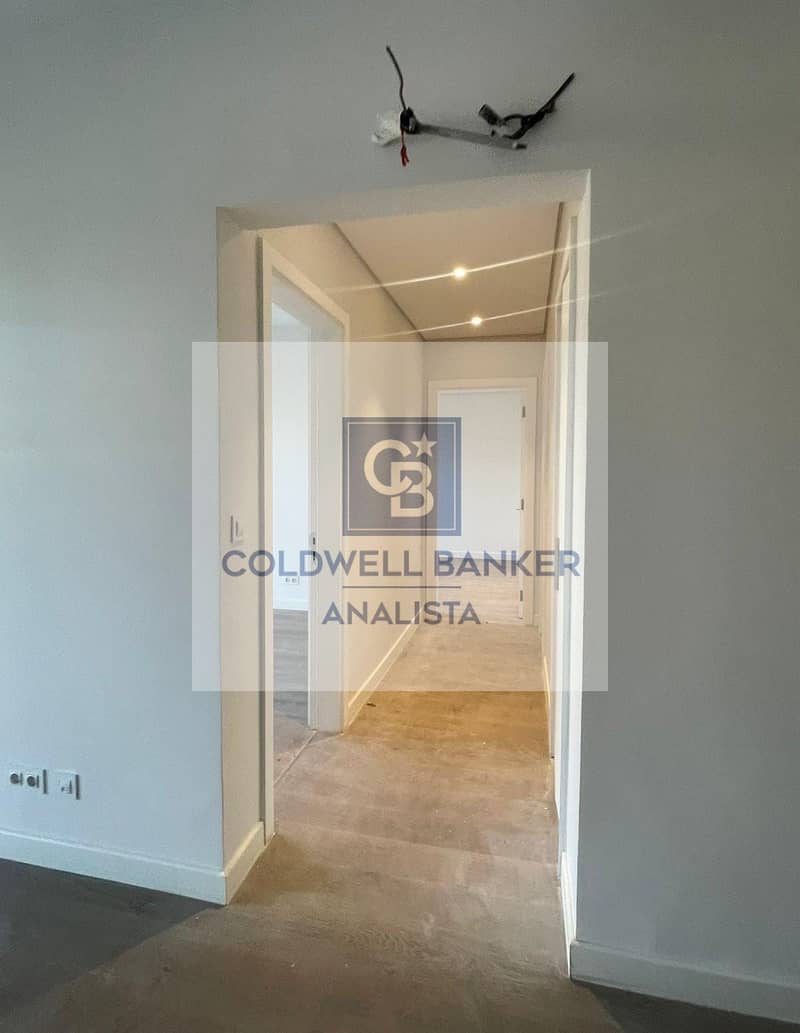 3 fc07fba9-91de-4001-bfc7-ccdede87cc15. jpg