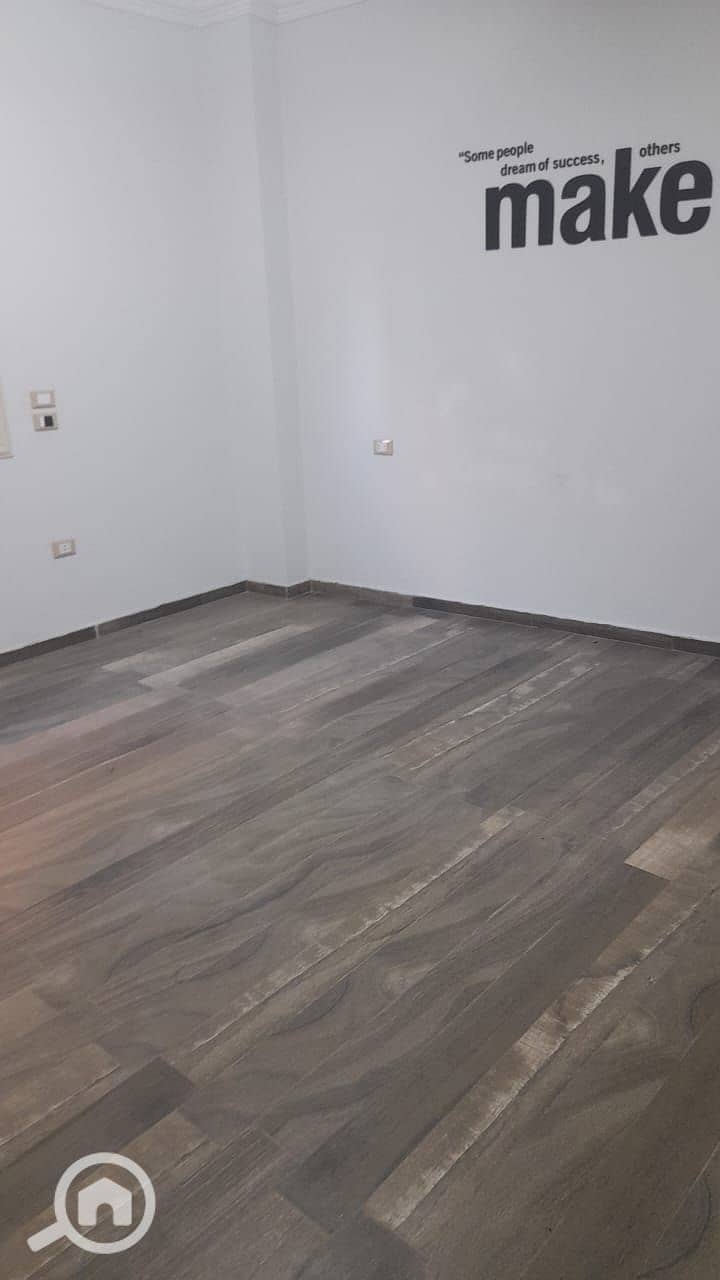 7 1000775417. jpg