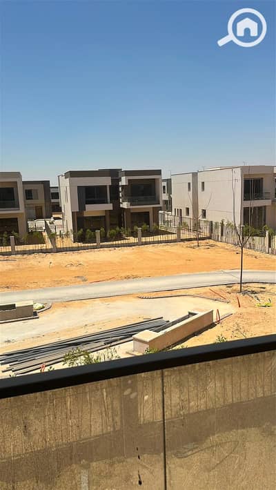 3 Bedroom Villa for Sale in 6th of October, Giza - d4489bd3-82bf-42d2-8971-c9d1579ab2f9. jpg