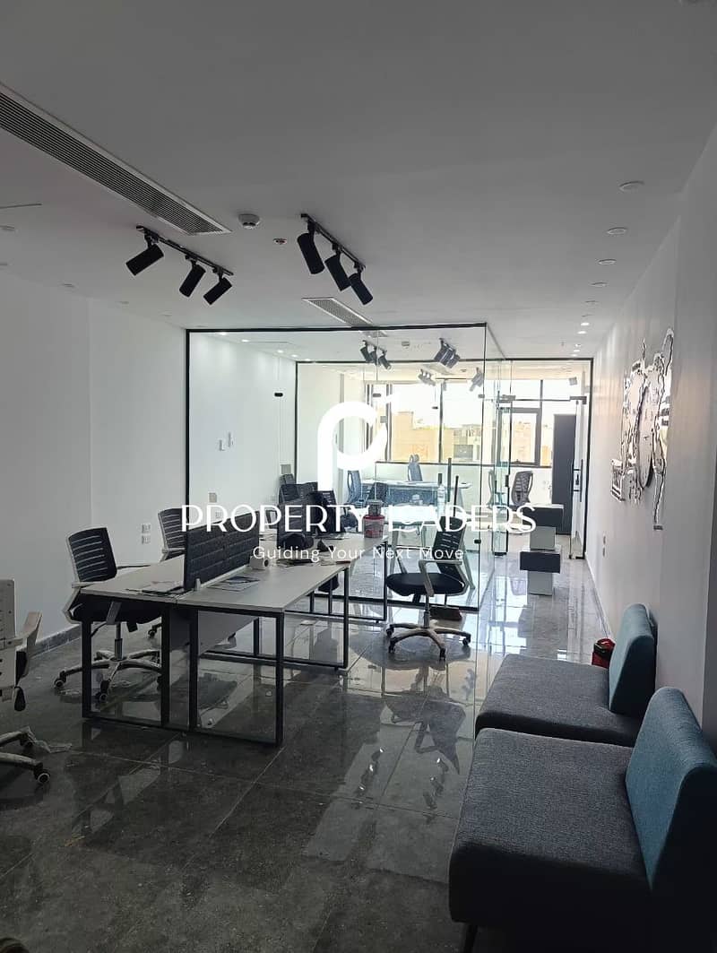 Office for sale in polygon - Sodic - Furnished - El Sheikh Zayed - Widok 2