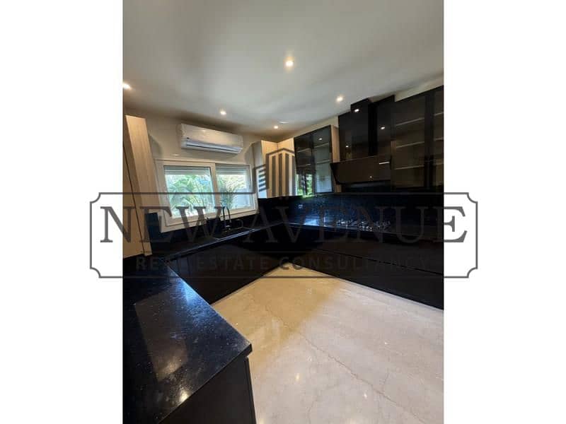 Town house For rent in Pk2 Fully furnished first use - Mehr