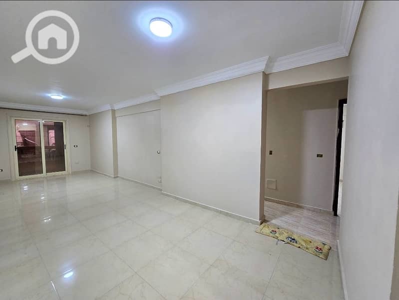 Apartment for rent in Glem for 15,000 with a size of 3 rooms, 2 bathrooms, and 2 receptions in a new building on a main street. – pohled 3