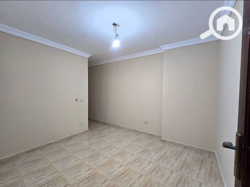 Apartment for rent in Glem for 15,000 with a size of 3 rooms, 2 bathrooms, and 2 receptions in a new building on a main street. – další