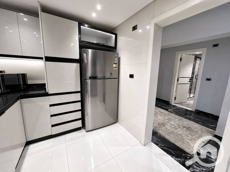 24 Kitchen . PNG