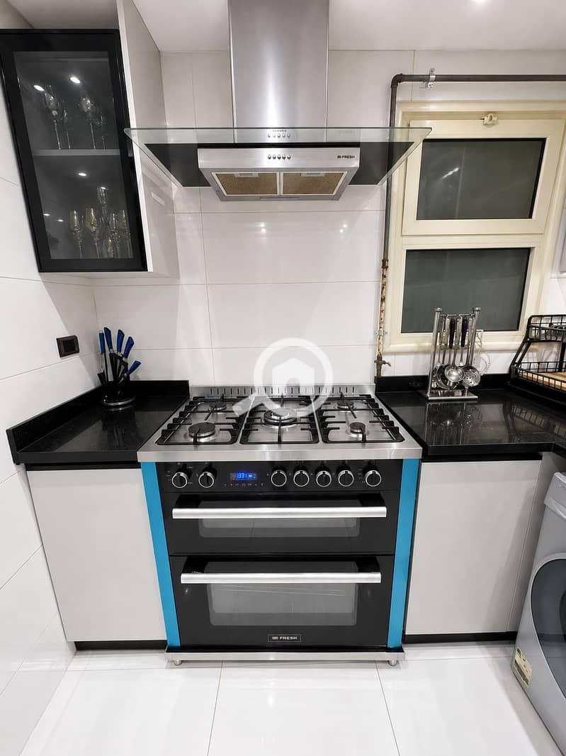 25 Kitchen appliances . PNG