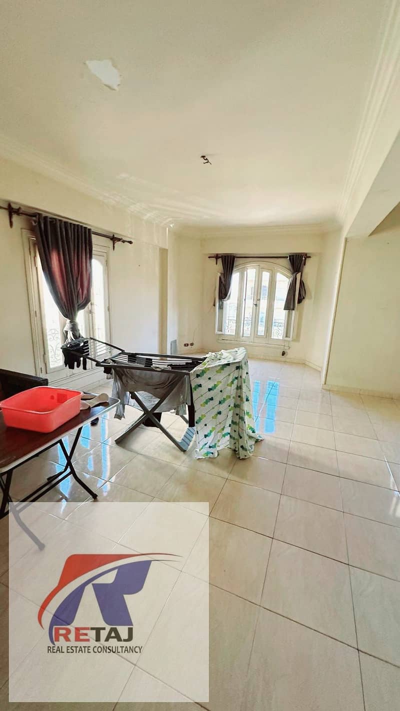 Apartment for sale with ultra-super-luxurious finishing in one of the most prestigious locations in New Cairo's Fifth Settlement, in the Al Narges - Aanzicht 3