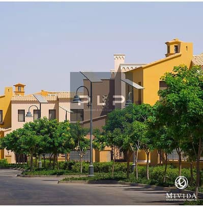 4 Bedroom Twin House for Sale in New Cairo, Cairo - WhatsApp Image 2025-09-29 at 15.37. 35_12838bdd. jpg
