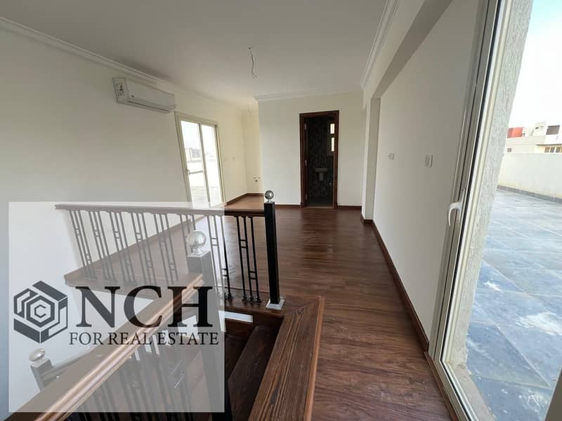 **For Rent | Luxury Duplex with Private Roof in Promenade New Cairo** Enjoy a premium lifestyle in **Promenade New Cairo**, a well-established reside - Więcej