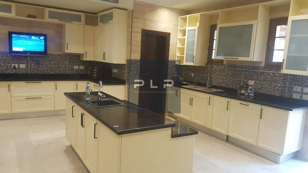 Standalone villa for rent fully finished with furniture and air conditioning in a prime location at Hyde Park Compound New Cairo on South 90th Street - Vista 3