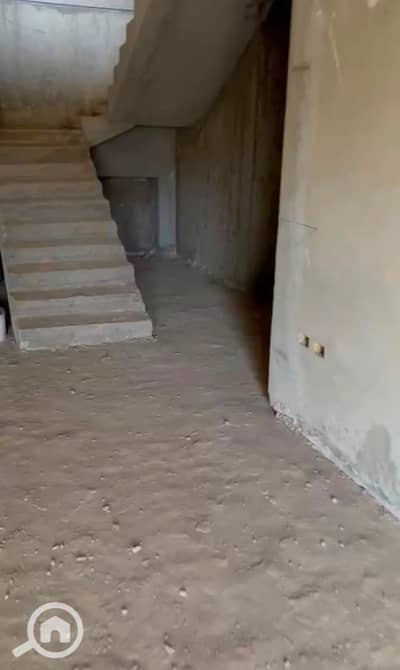 4 Bedroom Duplex for Sale in 6th of October, Giza - WhatsApp Image 2026-07-12 at 3.54. 20 PM. jpeg 4 Bedroom Duplex for Sale in 6th of October, Giza - WhatsApp Image 2026-07-12 at 3.54. 20 PM. jpeg