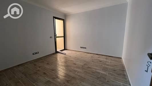 شقة 3 غرف نوم للايجار في سموحة، الإسكندرية - 01157d50-ae67-46a2-8892-40bb00fb0036. jpg